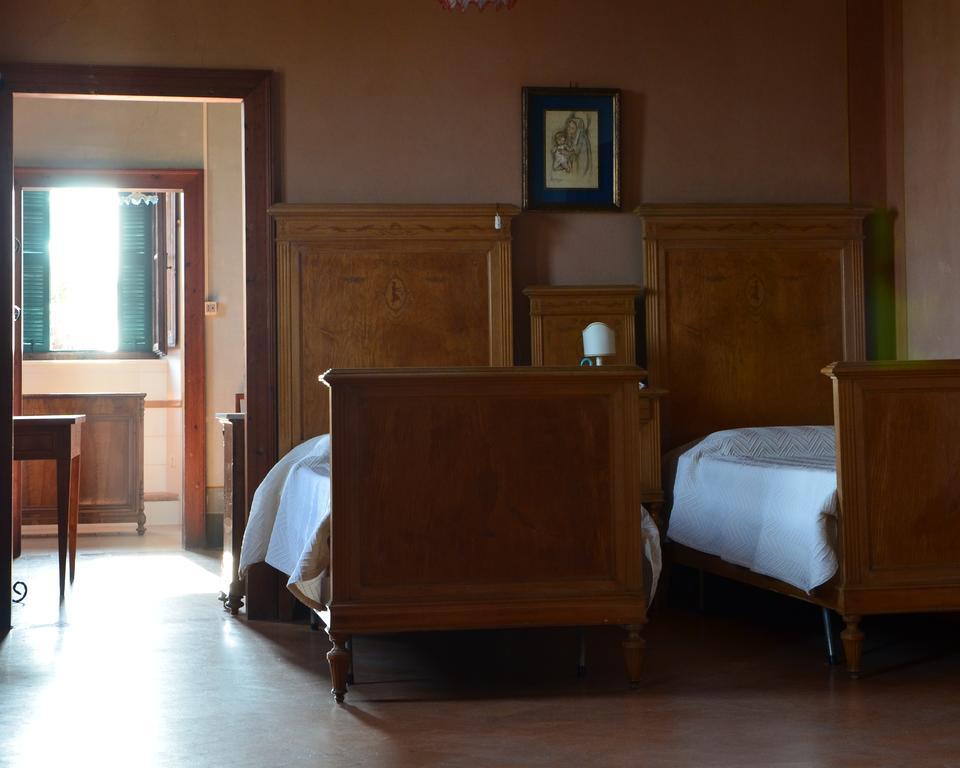 Villa Montanari Rosati Porto San Giorgio Buitenkant foto